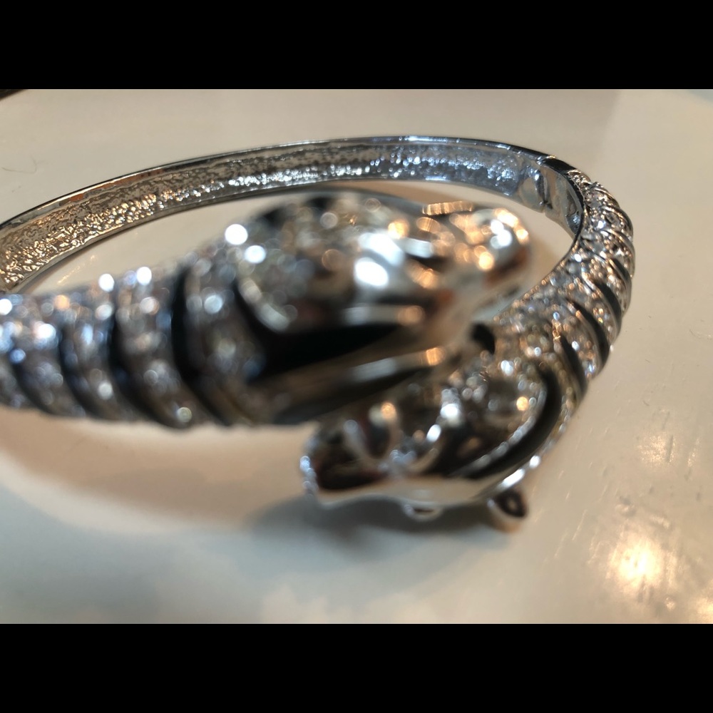 Bangle bracelet with Rhinestone - Picture 2 of 3